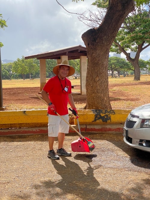 Hawaii Coffee Company Beach Cleanup